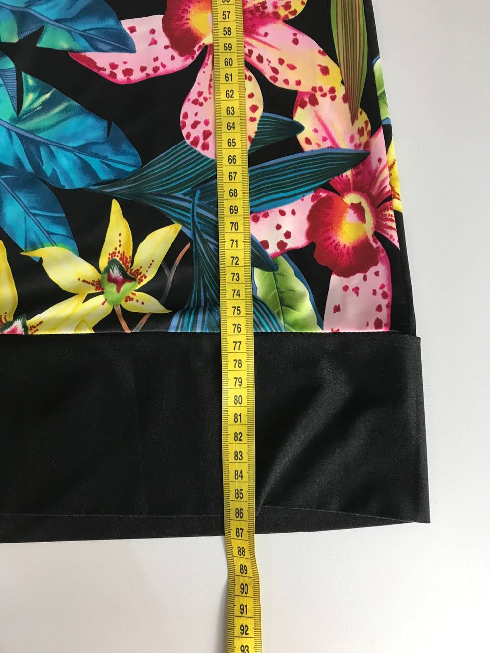 Платье Miu Miu прямого кроя, маркировка S, визуально на 44 размер