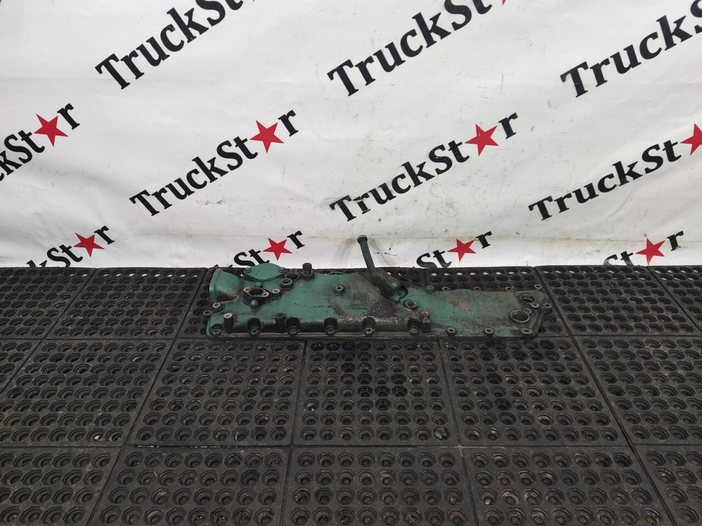 Крышка масляного радиатора