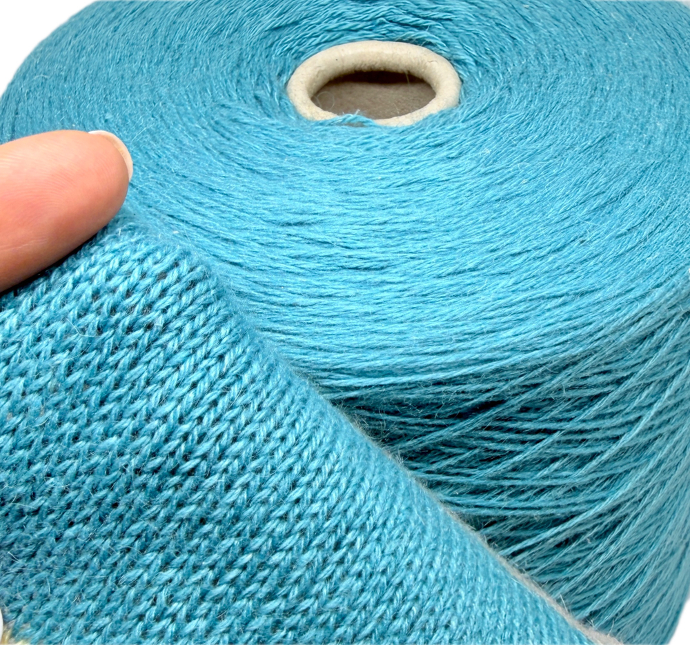 Пряжа на бобине 320г. Италия 50% кид мохер 50% шелк 100г-500м