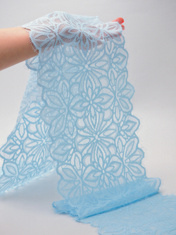 Кружево шантильи голубое эластичное ширина 18 см ОТРЕЗЫ