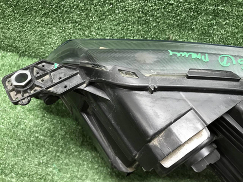 Фара правая Geely Atlas 1 (2016-2022) LED
