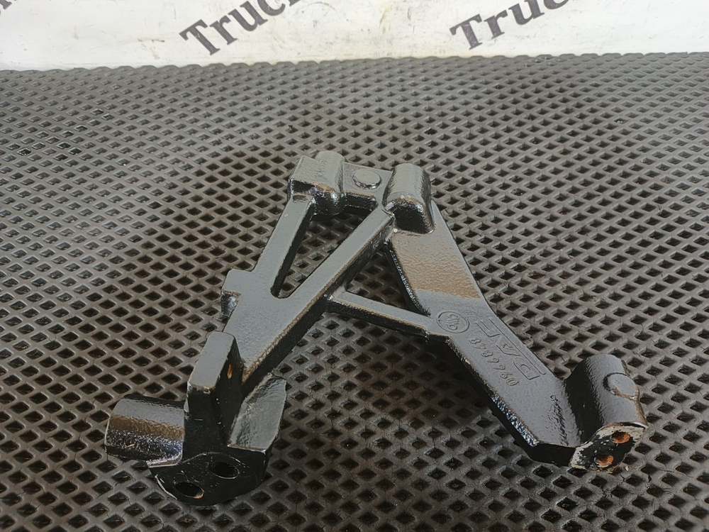 Кронштейн кабины задний левый 2023г.