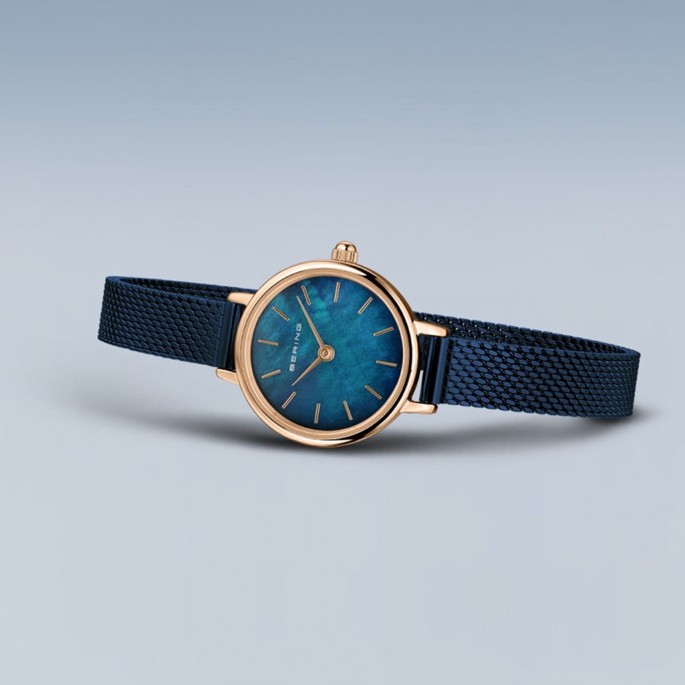 Набор с женскими часами Bering 11022-367-Lovely-3-GWP190