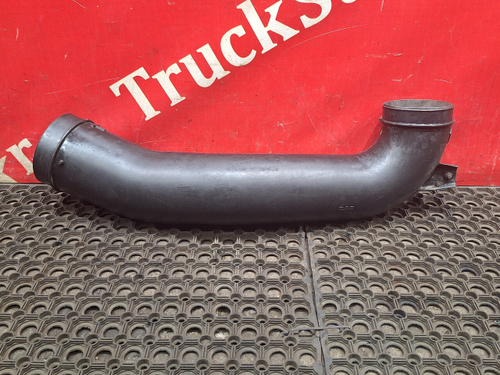 Патрубок воздушного фильтра 2018г