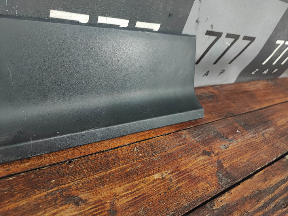 Накладка двери задней правой Hyundai Creta 1 (GS) 16-21 Б/У Оригинал 87734M0000