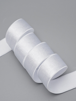 Резинка бретелечная кипельно-белая глянцевая ширина 20 мм