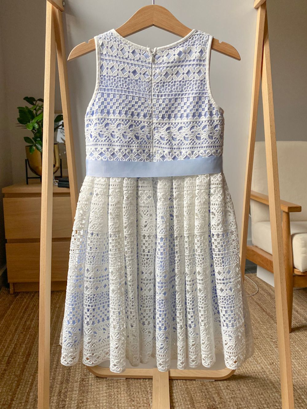 Платье Monsoon, 104