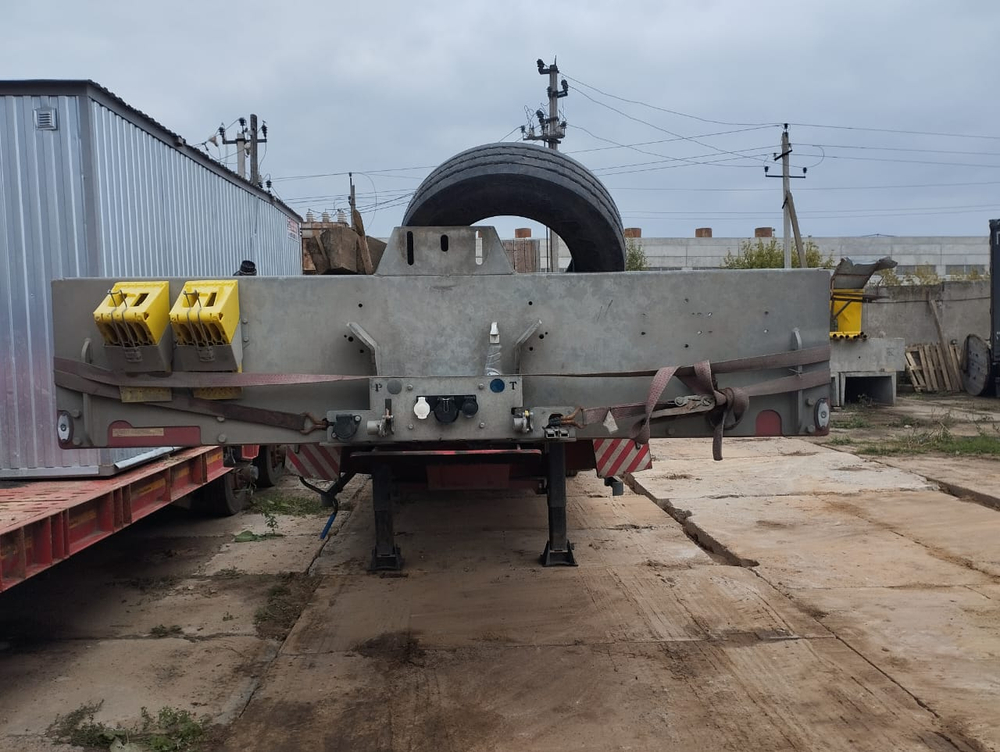 MAX TRAILER MAX 100 Полуприцеп тяжеловоз 2-4 оси MAX 100 (4 оси) (Раздвижной)