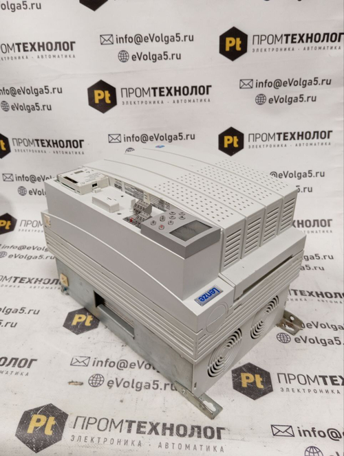 Lenze E82EV223K4B201XX5B37 б/у