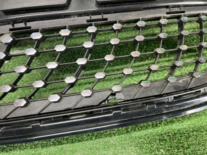 Решетка радиатора Mercedes GLB X247 (2019-2023)