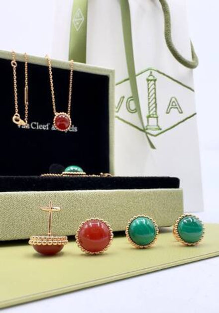 Серьги Van Cleef & Arpels