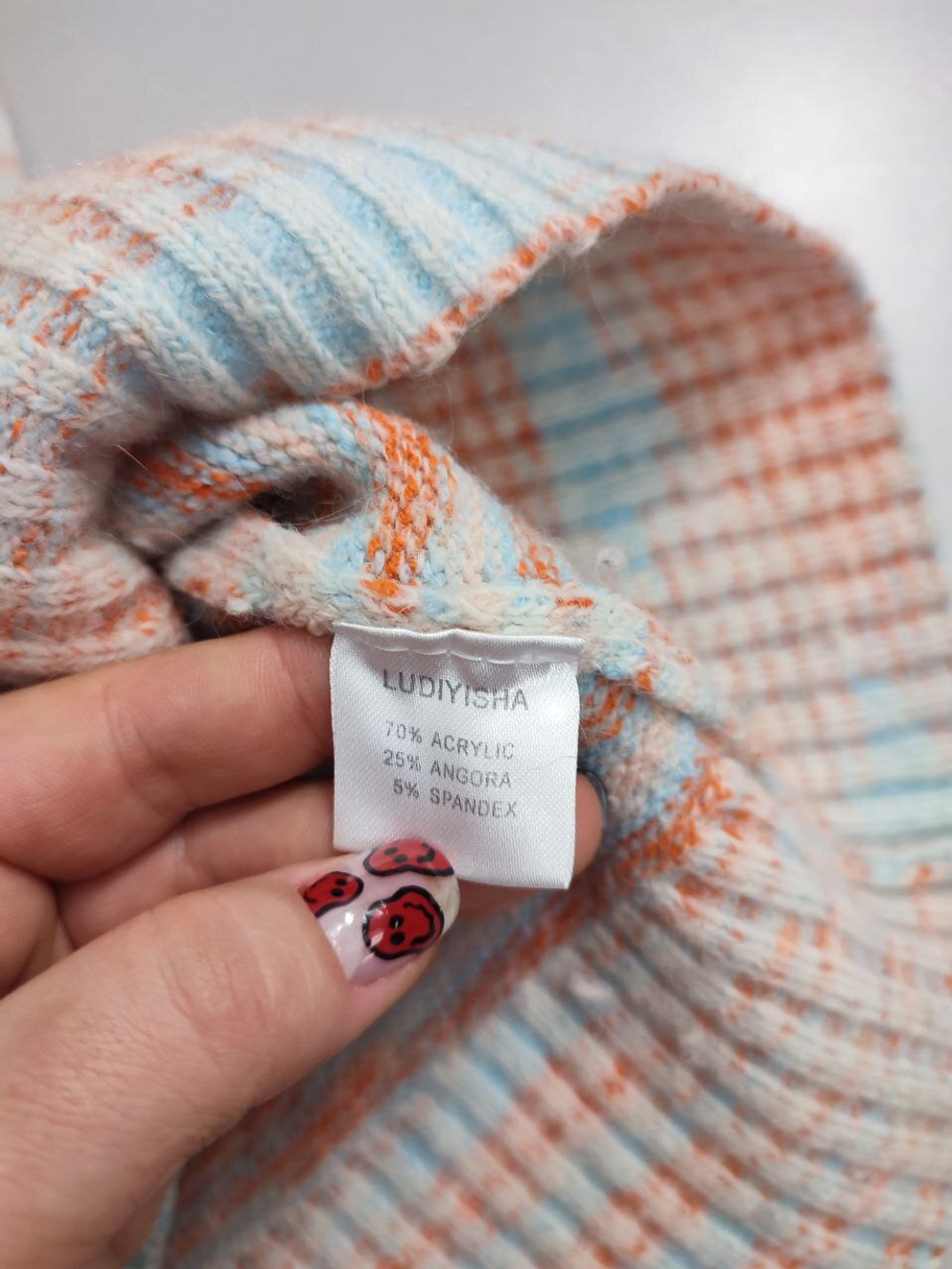 Джемпер Ludiyisha стильный 44/46 размер