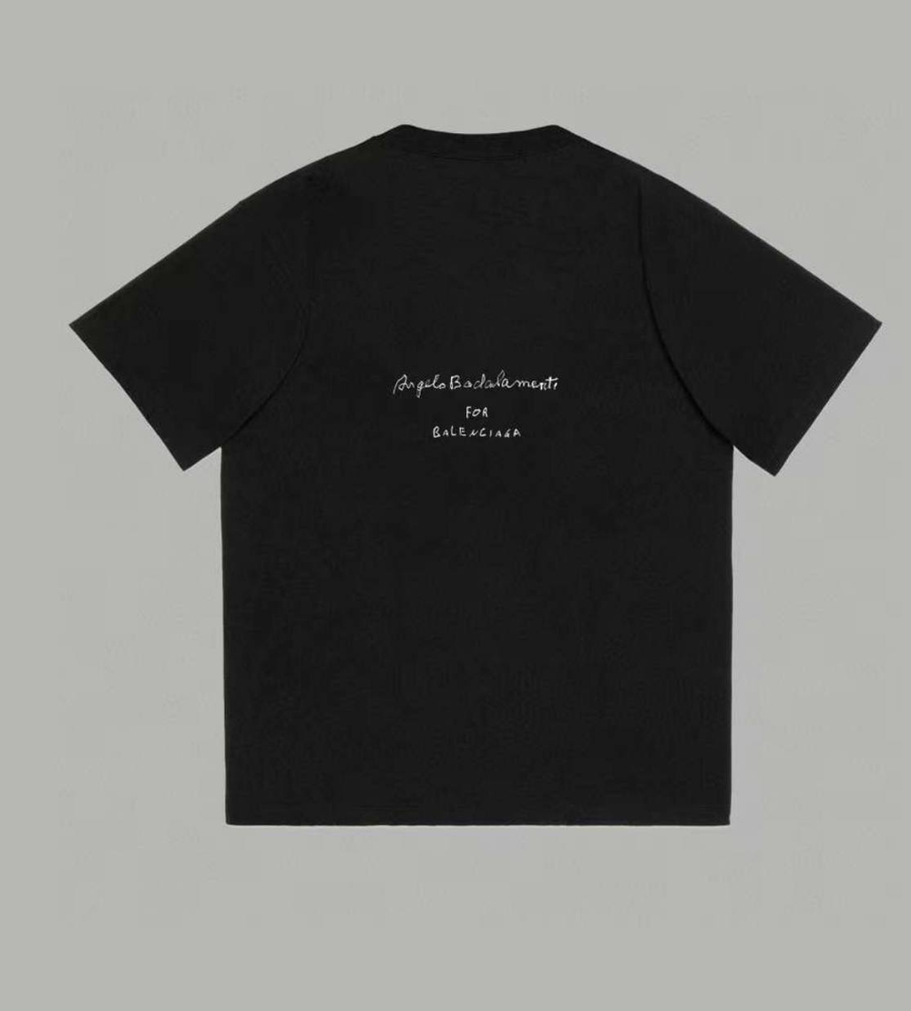 Футболка Balenciaga