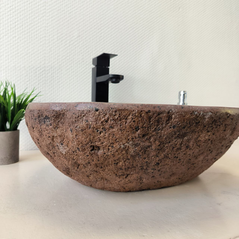 Раковина из речного камня RS-66034 44х42х15 из натурального камня