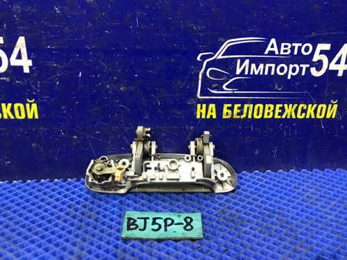 Ручка двери передней левой внешняя MAZDA FAMILIA 2003