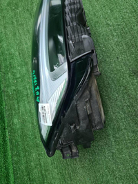 Фара правая Volvo XC60 2 (2017-2021) LED