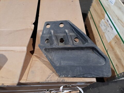 Бокорез 61E7-0103 правый