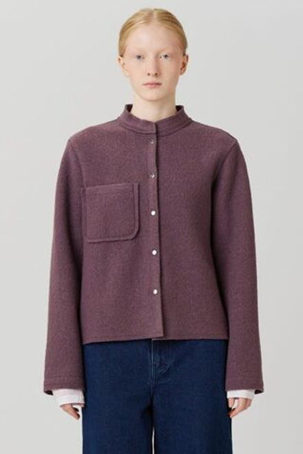 Жакет с карманом из сиреневого букле