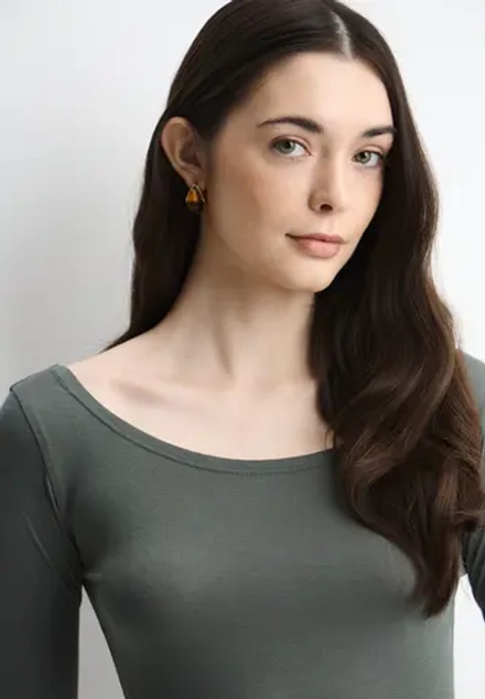 Лонгслив из вискозы, цвет хаки