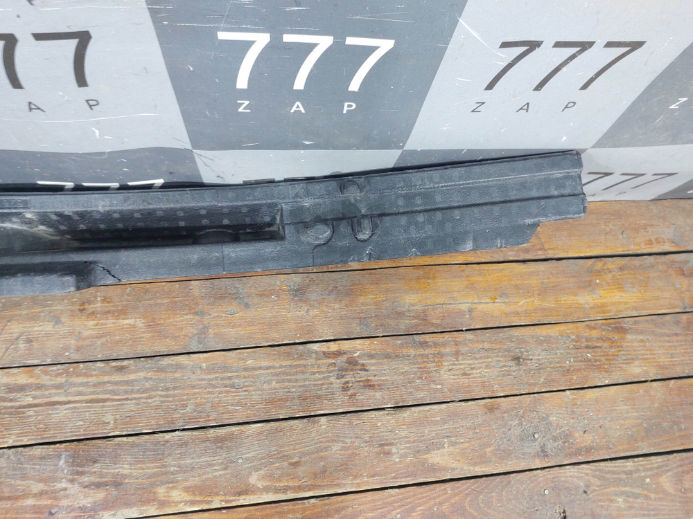 Абсорбер переднего бампера Toyota Land Cruiser 200 15-21 Б/У Оригинал 5261160140