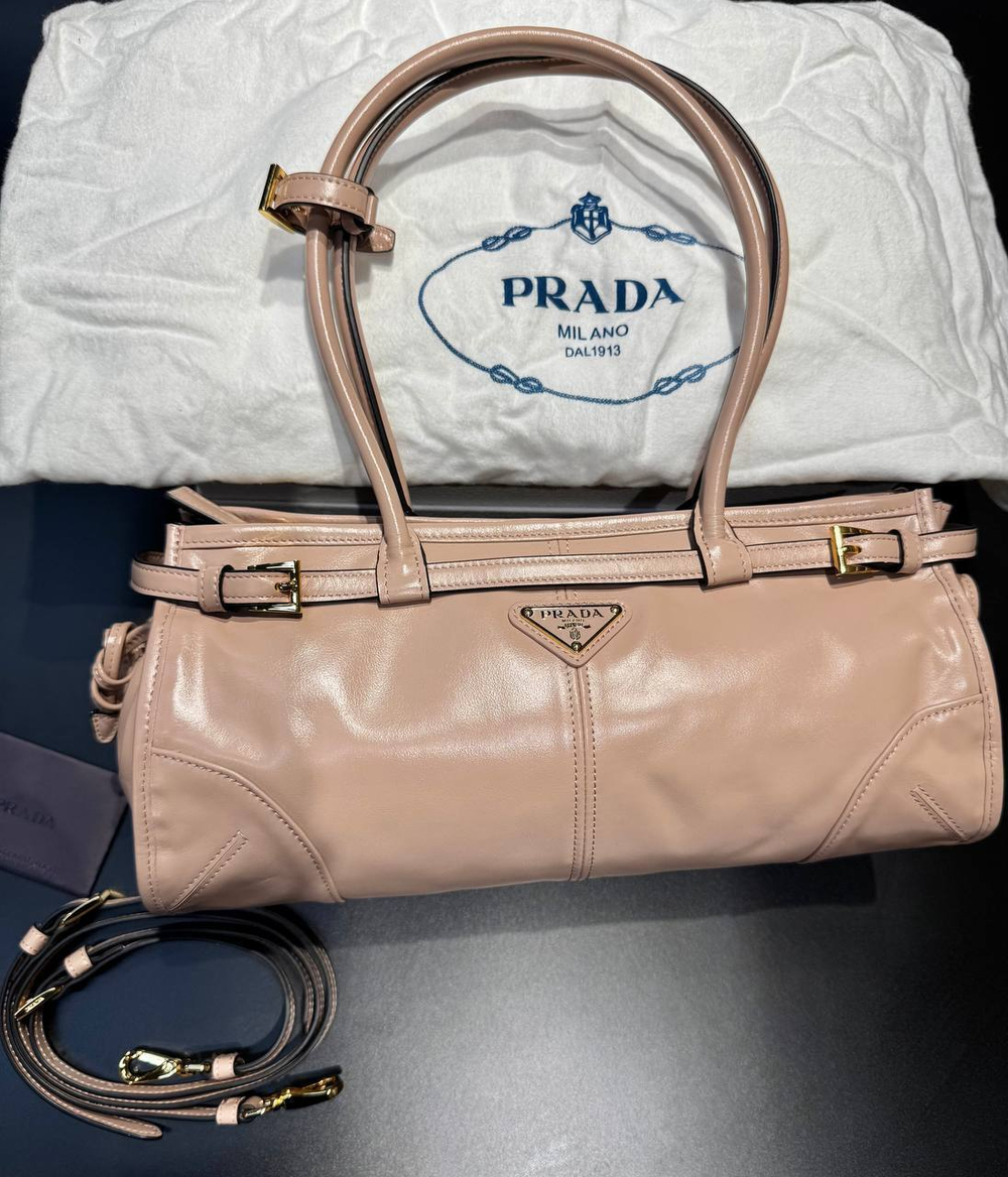 Сумка Prada