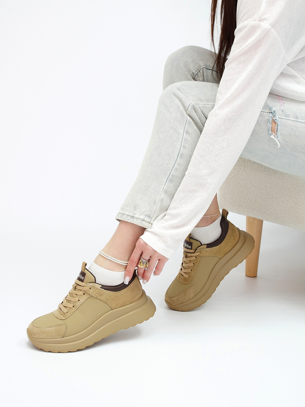 Кроссовки женские демисезонные