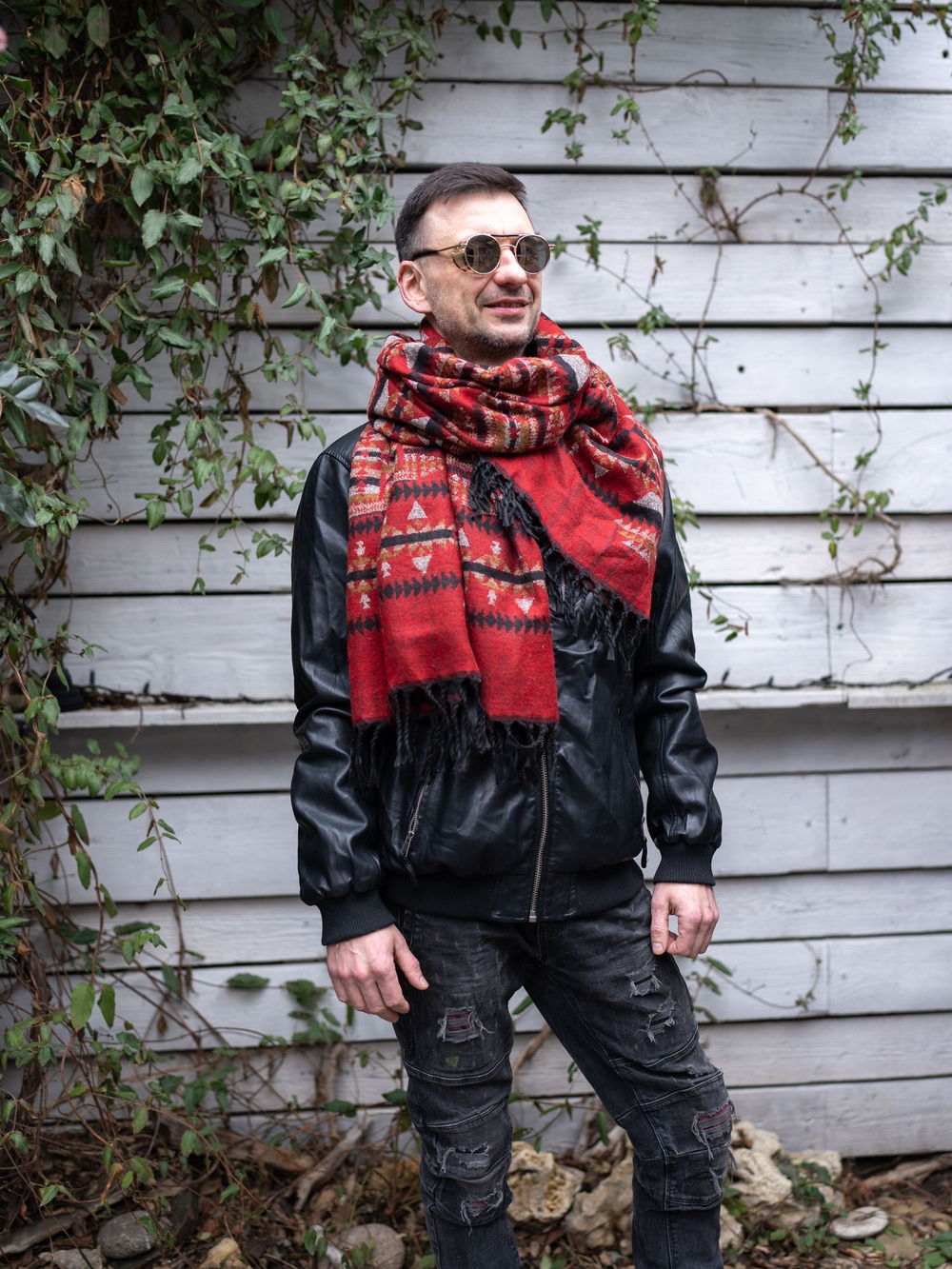 Шарф теплый с индейским орнаментом