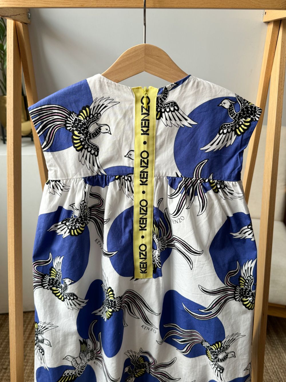 Хлопковое платье Kenzo, 104