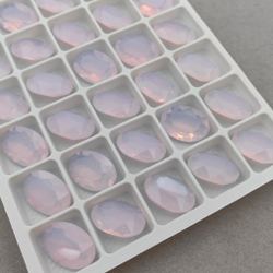 Овал из ювелирного стекла, Rose Opal