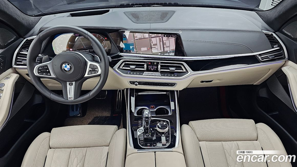 BMW X7 (G07) M50i 6-и местный (07.2022)
