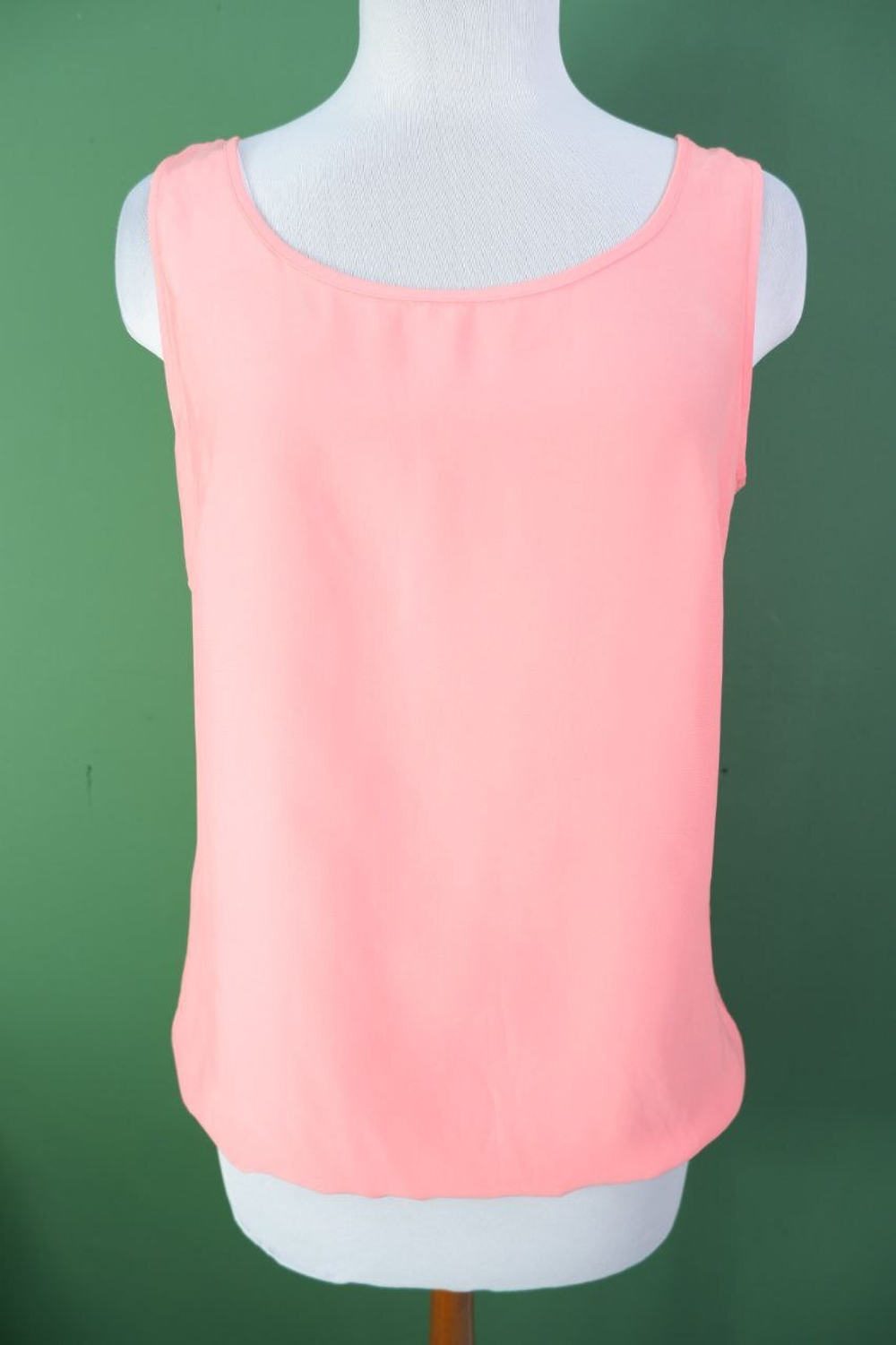 Топ ярко-розовый летний 46 размер