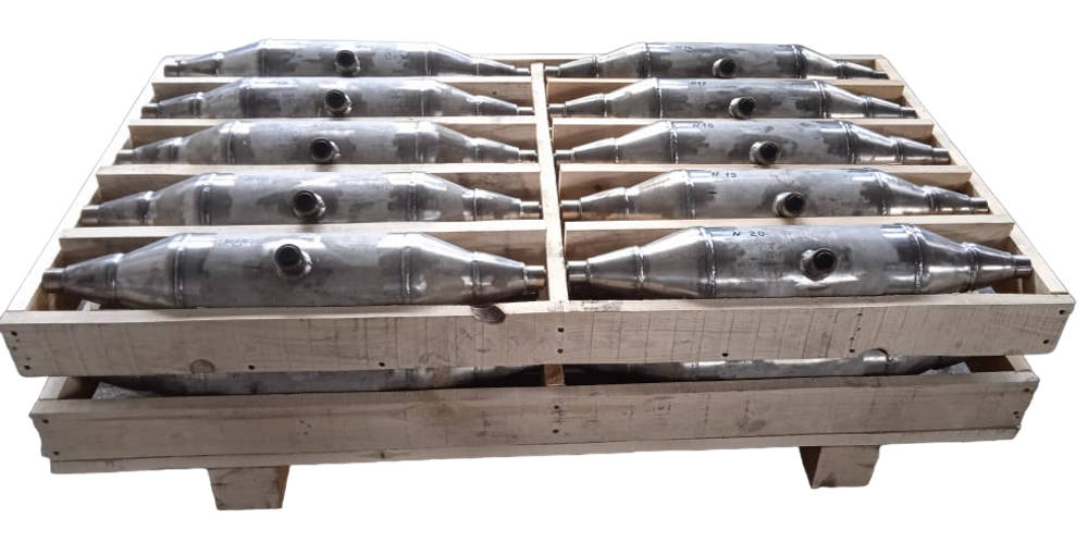 Ресивер 24846.00.200 (5 литров) - Емкость сварная из нержавеющей стали 12Х18Н10Т, объемом 6,9 литра, рабочее давление до 5 МПа, три выхода G3/4"