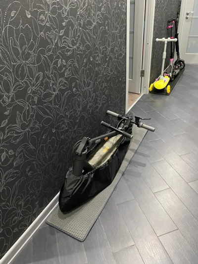 Защитный коврик под велосипед, самокат. Размер 100 х 40 см