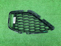 Решетка бампера правая BMW 8er G14 (18-22) M-paket