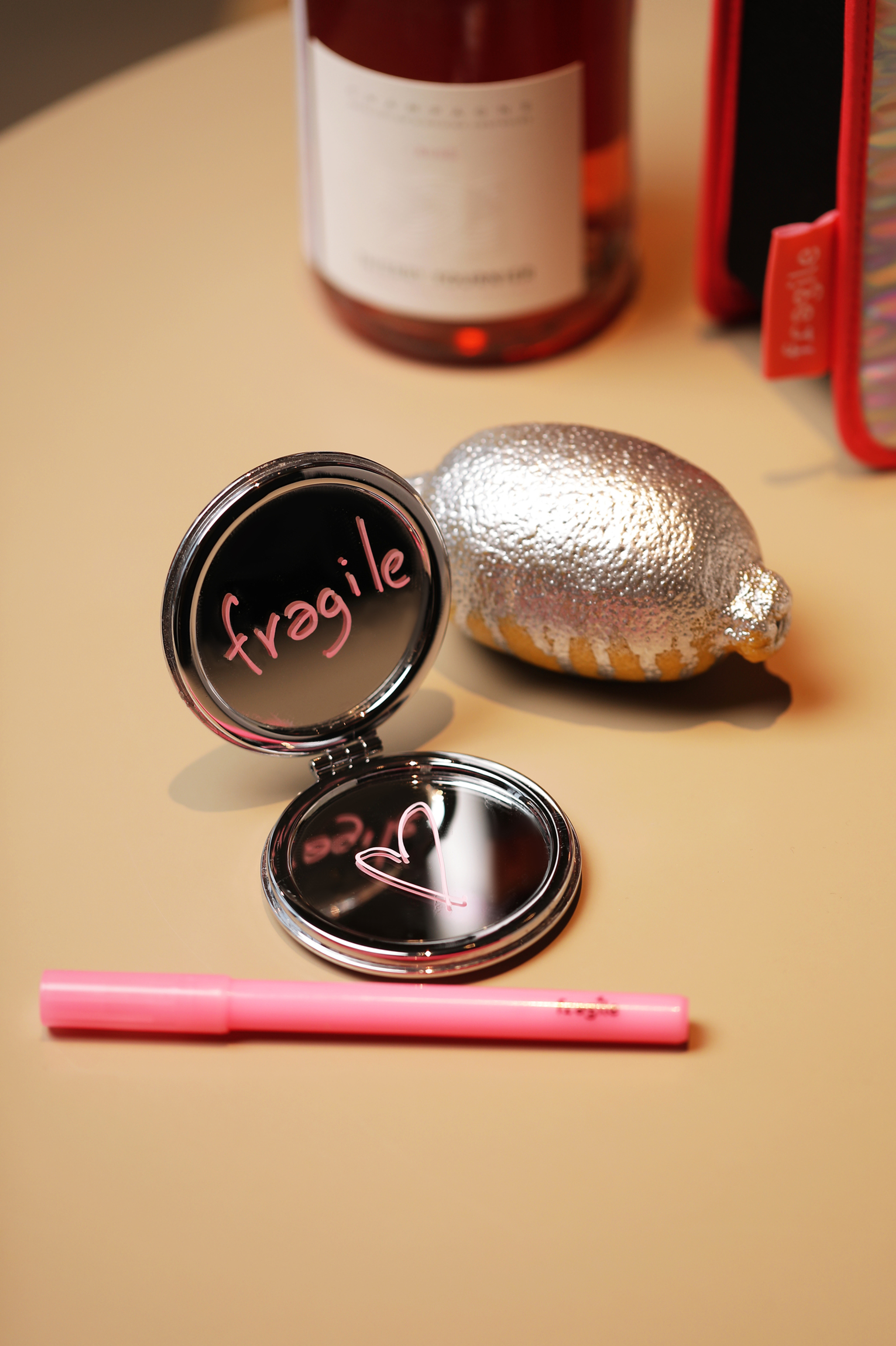 Маркеры Fragile для стеклянных, зеркальных и глянцевых поверхностей