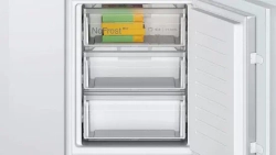 Встраиваемый холодильник Bosch KIN86NSE0
