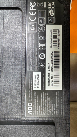 Монитор TFT 21,5" AOC E2270SWN