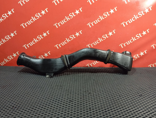 Патрубок отопителя