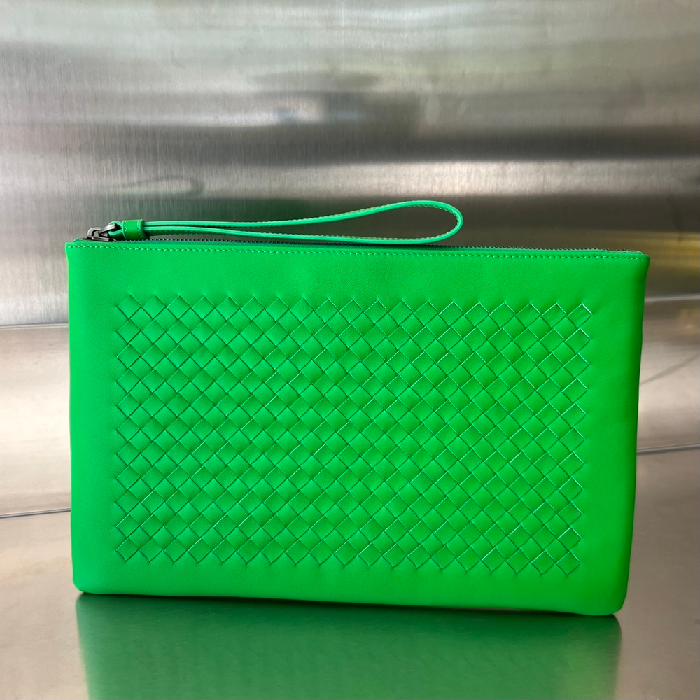Bottega Veneta Pouch 30 cm