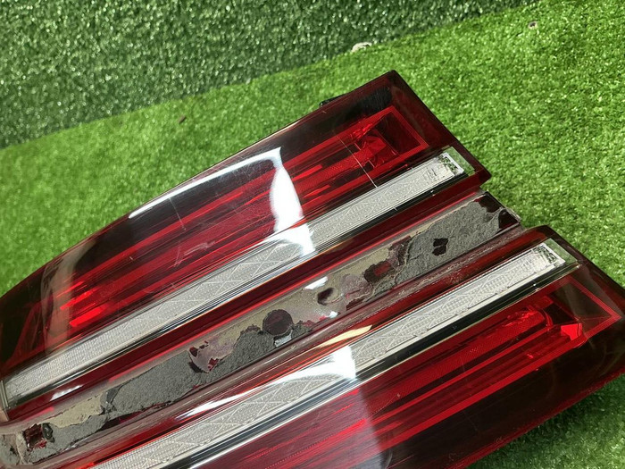 Фонарь левый внешний Genesis G80 2 (2020-2024)