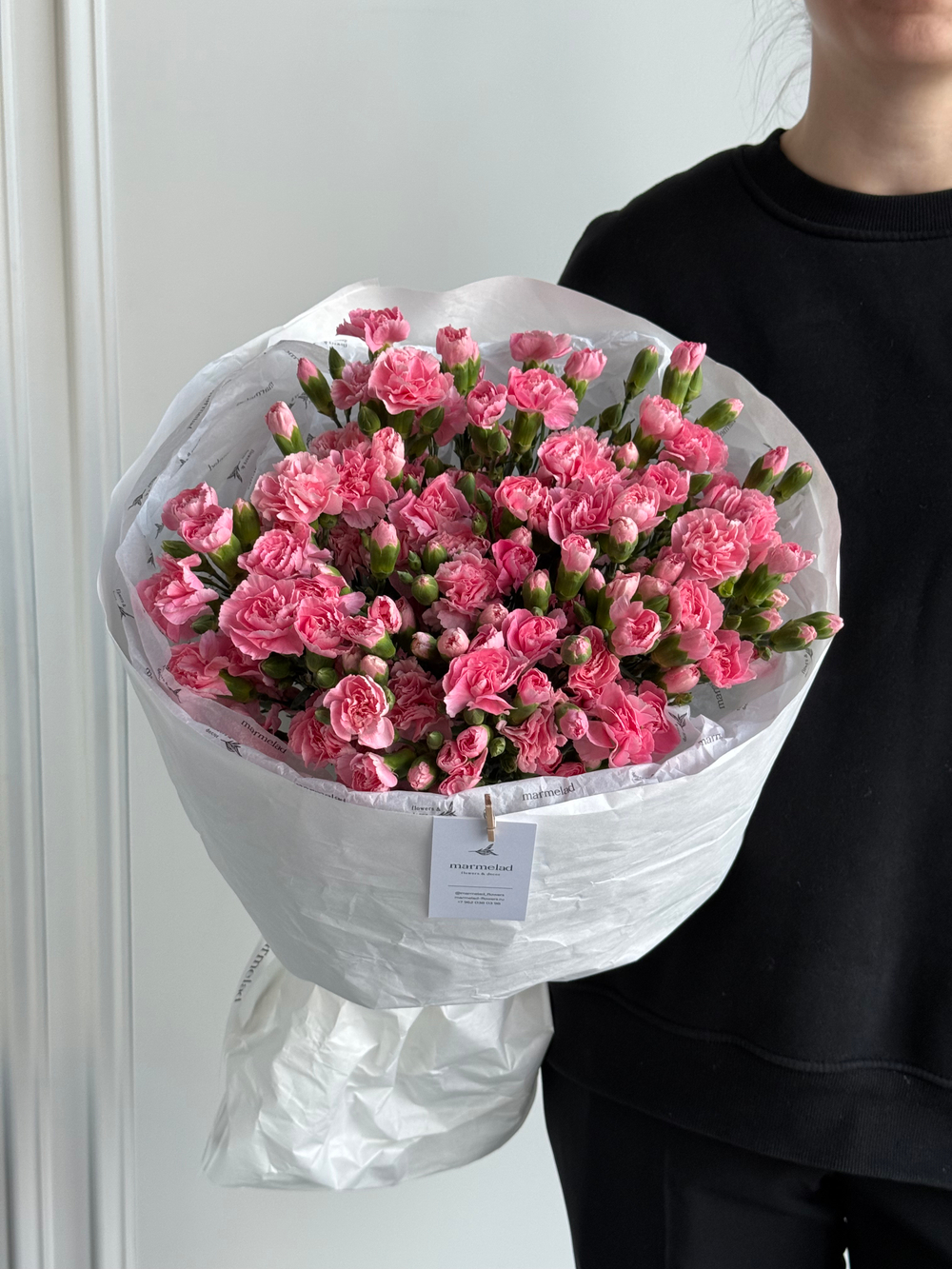 Моно букет из кустовых диантусов в розовом оттенке 35 шт