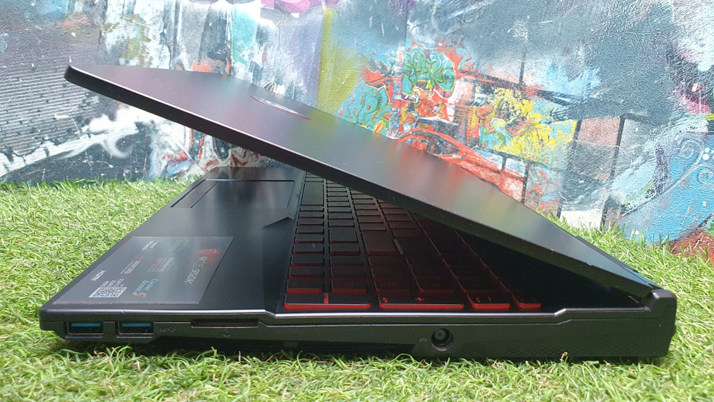 Игровой MSI i7-9/16Gb/GTX 1660 Ti 6Gb/120Hz/GL65 9sdk-034us/Windows 10