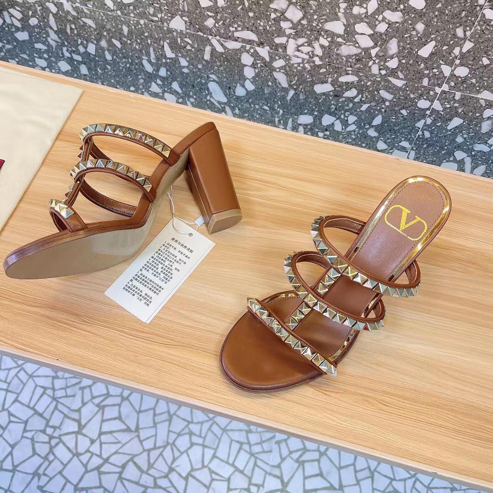Сабо Valentino