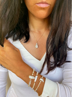 Браслет Котик из перламутра на жемчуге