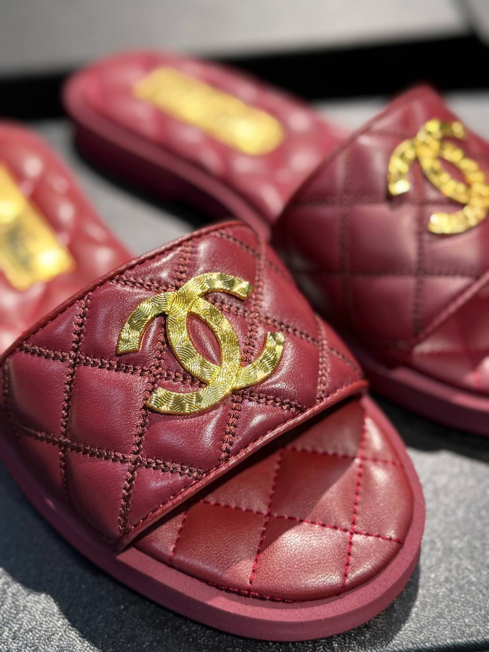 Шлепанцы CHANEL