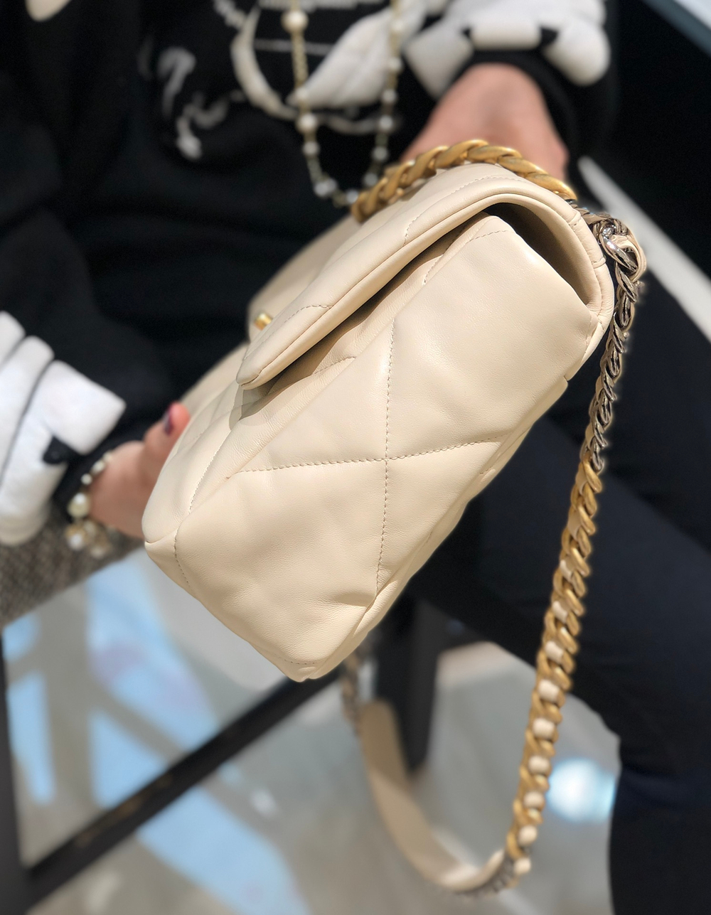 Chane1 19 Bag 30 cm