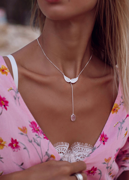 Колье «Невесомость» с розовым кварцем