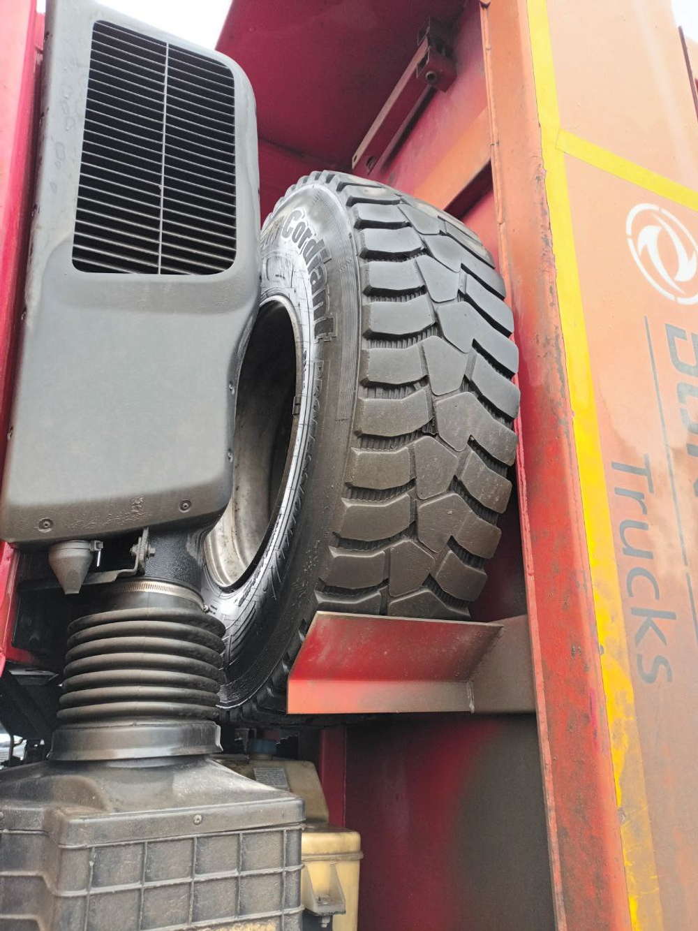 DongFeng KC 8x4 Самосвал DFH3410A563 (Дизельный, 11.1 л, 434 л.с. МТ)