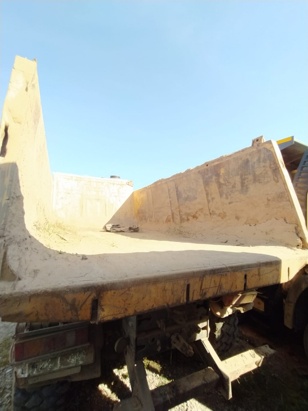 МАЗ 6517 6x6 Самосвал 6517X9-410-051 (Дизельный, 14,9 л, 418 л.с., МТ)
