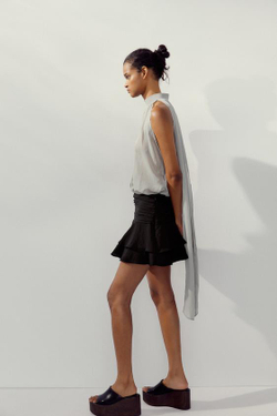 ZARA ЮБКА-ШОРТЫ С ОБОРКАМИ, ЧЕРНЫЙ